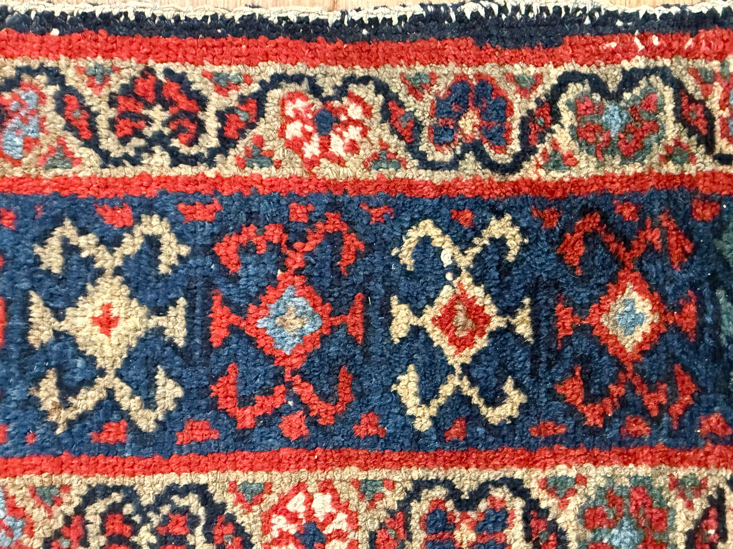 Handgeknoopt vintage tapijt – Zuidelijke Kaukasus – ca. 202 × 133 cm