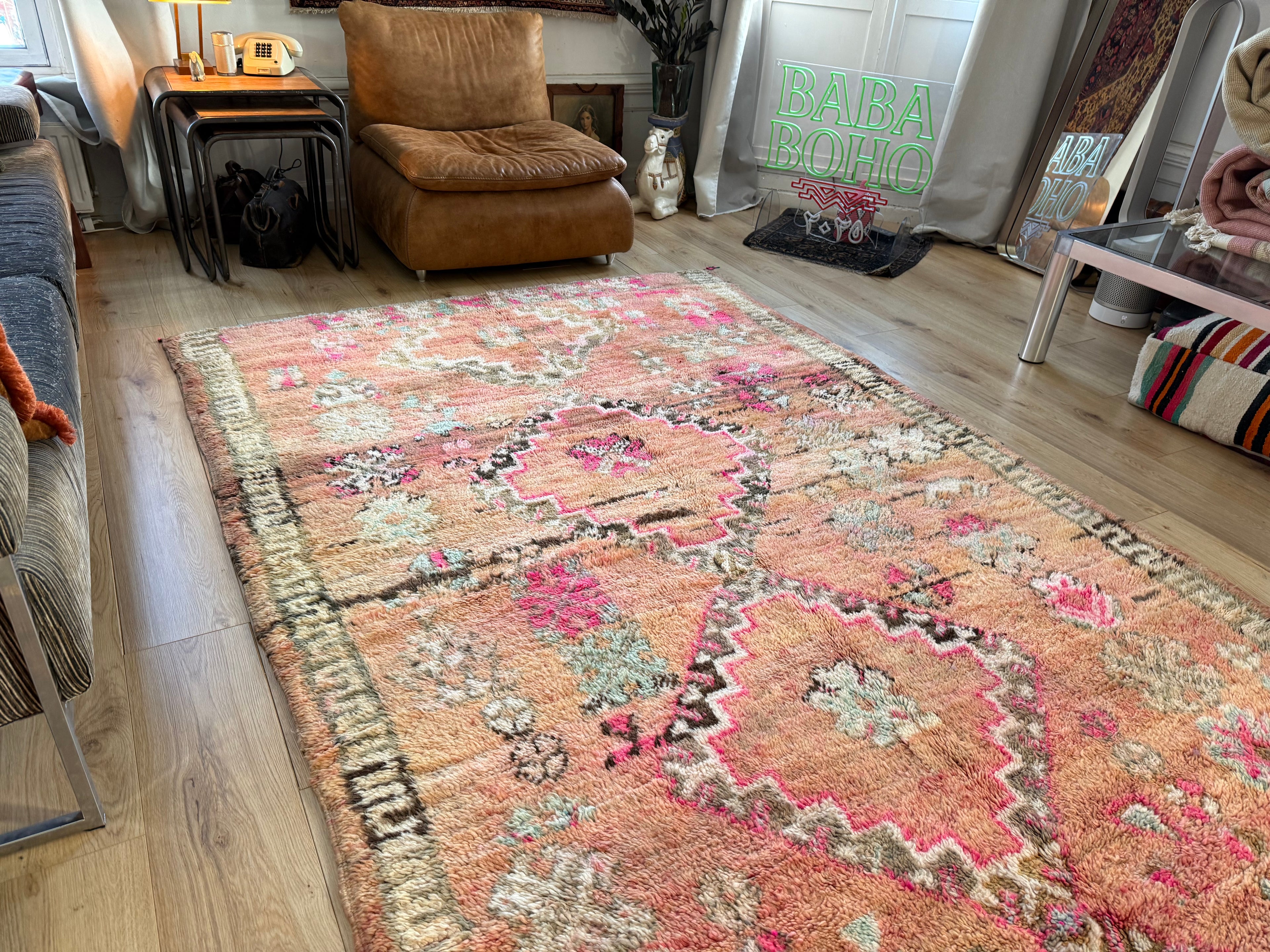 Vintage handgeknoopt tapijt – warm pastel &amp; roze – ca. 303 × 182 cm