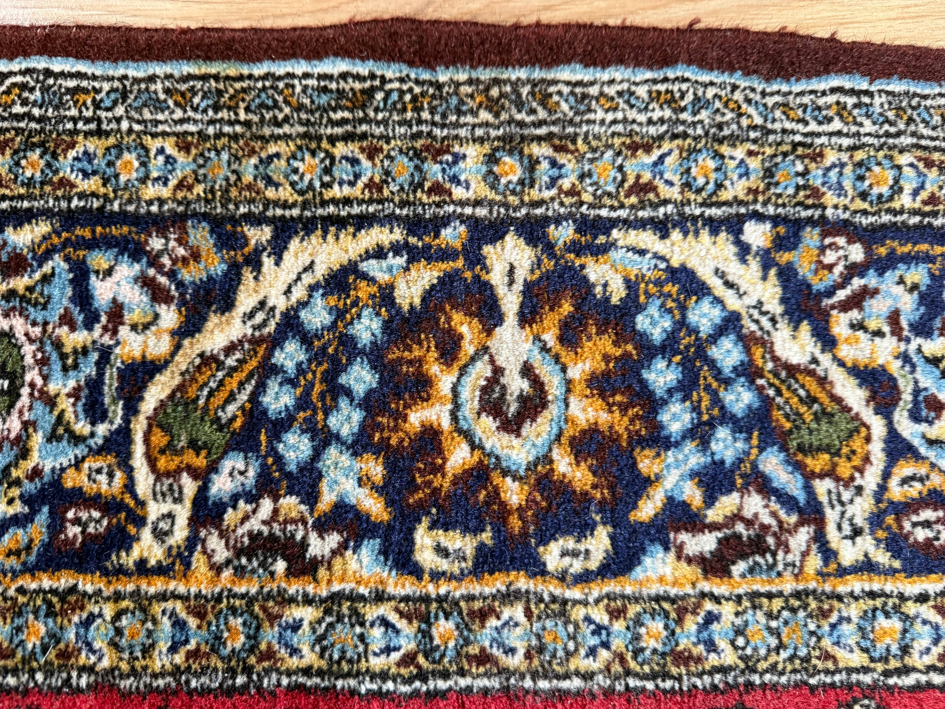 Vintage handgeknoopt wollen tapijt met vogels en gazellen – ca. 222 × 140 cm