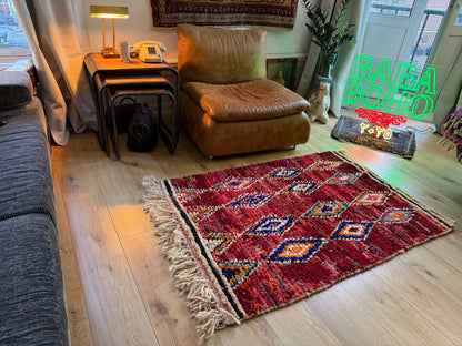 Warm vintage Berber tapijt – 154 × 102 cm