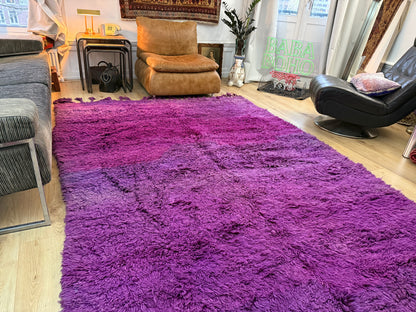 Groot paars vintage hoogpolig Berber tapijt – 320 × 197 cm