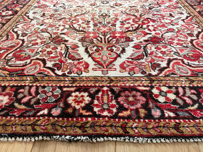 Tapete clássico nó à mão com campo e medalhão em tons terrosos suaves 230 x 149 cm