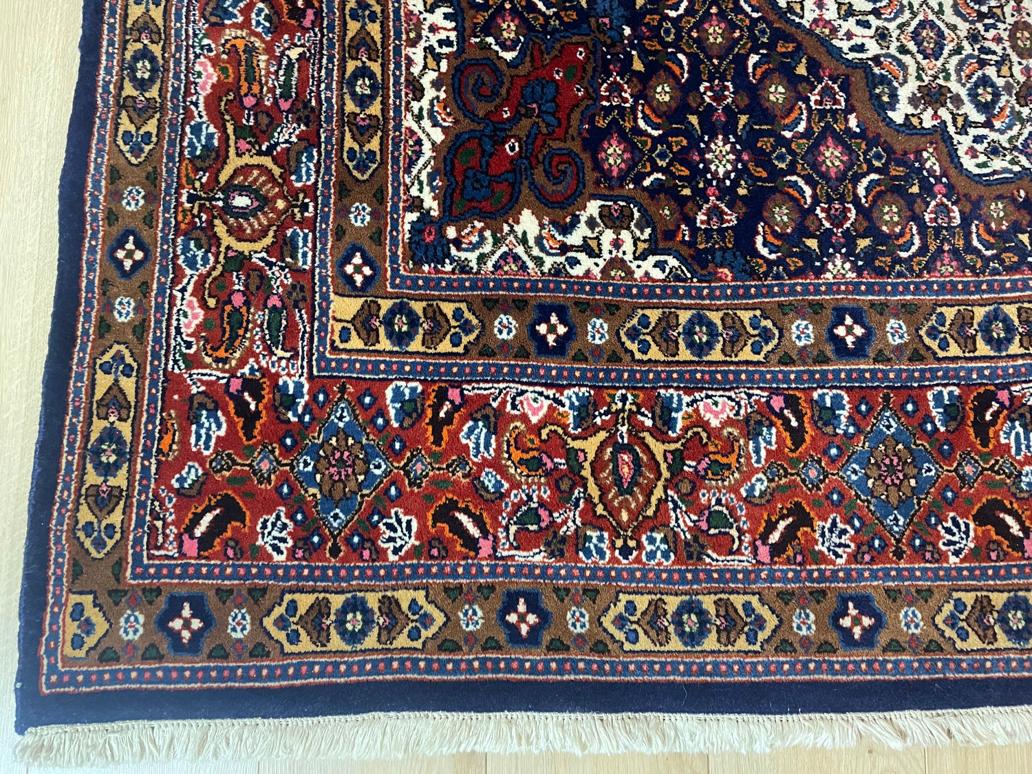 Handgeknoopt Oosterse Moud stijl tapijt – ca. 255 × 198 cm
