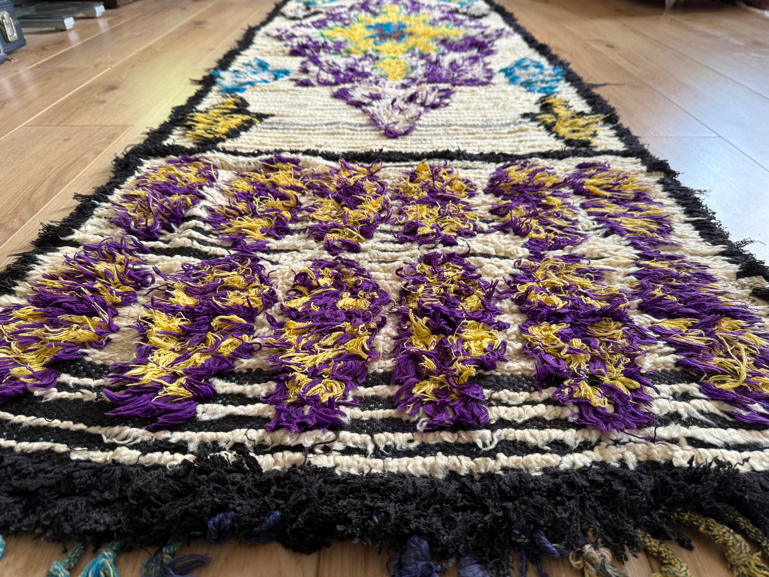 Handgeknoopte vintage Marokaanse Boucherouite loper – ca. 80 × 280 cm