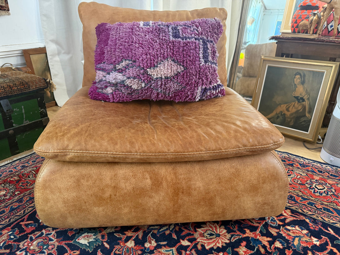 Coussin fait main en tapis marocain vintage – env. 60 × 40 cm
