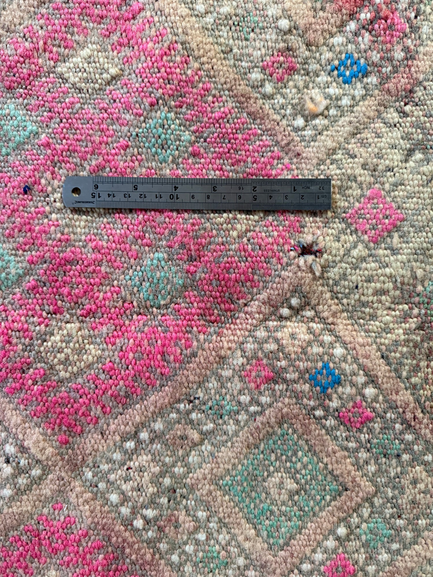 Vintage Berber tapijt in zachte pasteltinten – 362 × 180 cm