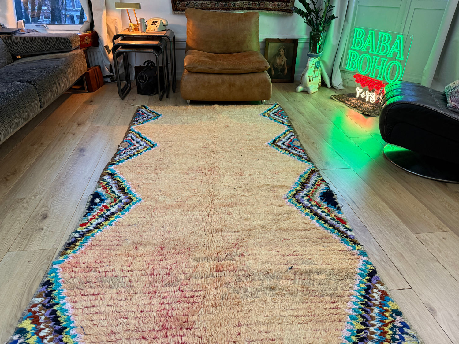 Vintage handgeknoopt Marokkaans tapijt – 370 × 204 cm