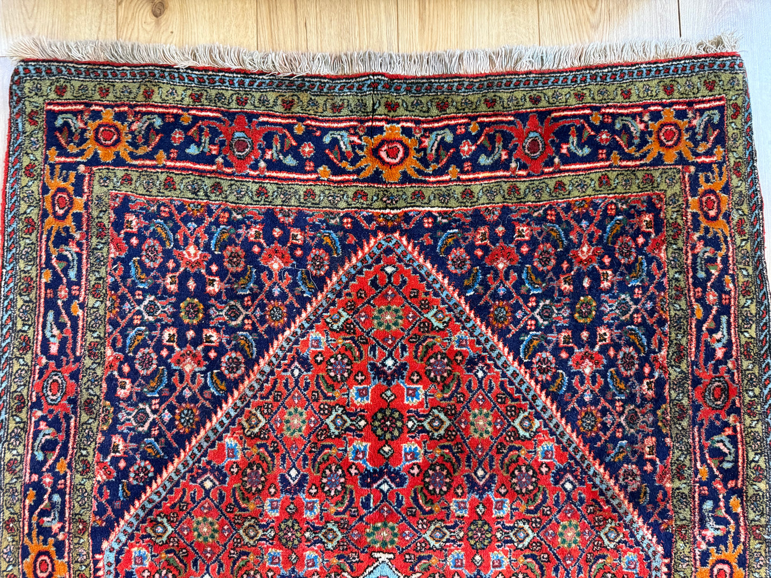 Vintage klassiek handgeknoopt tapijt – ca. 192 × 106 cm