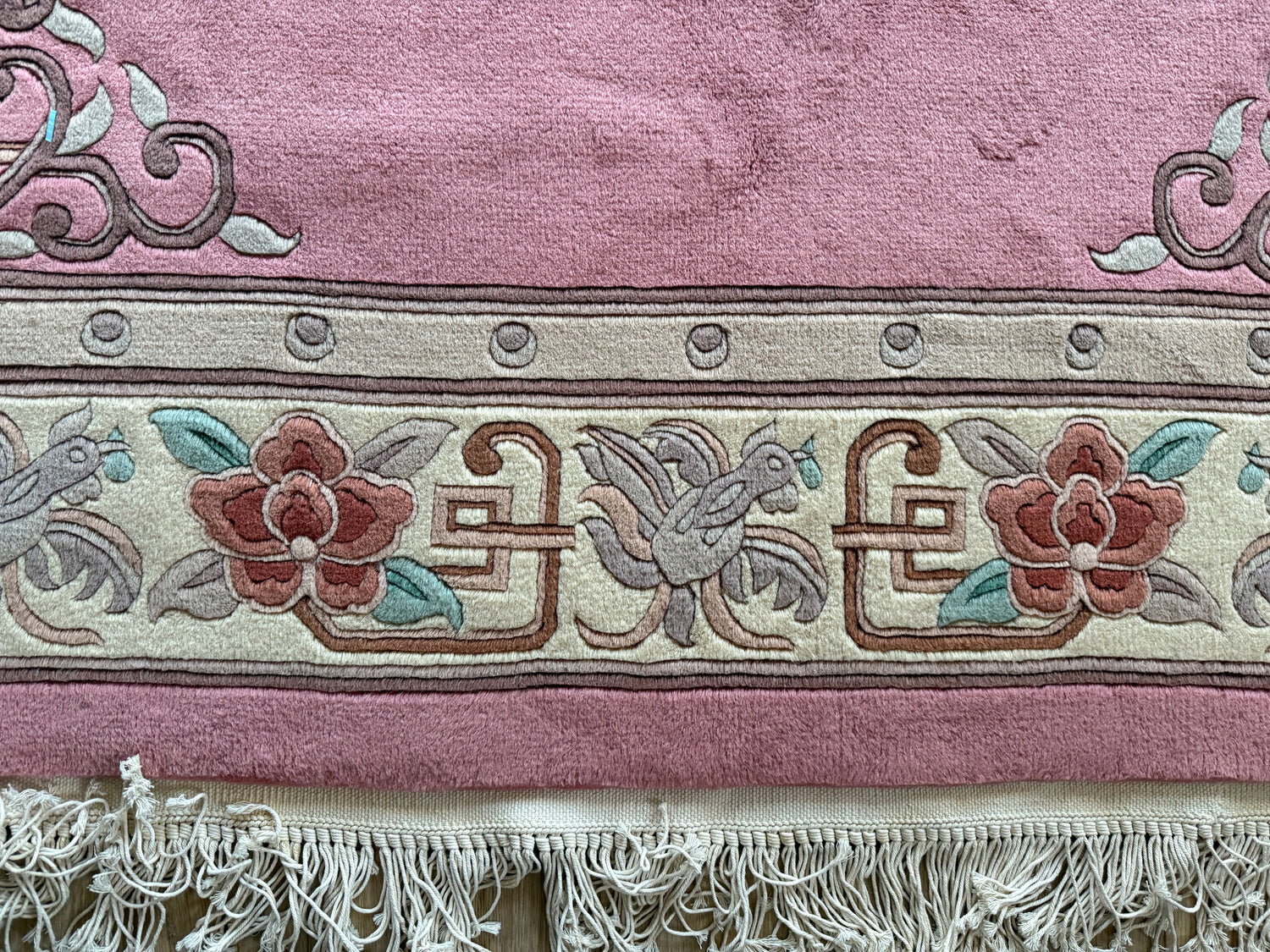 Vintage Art Deco tapijt in warm roze – 330 × 215 cm