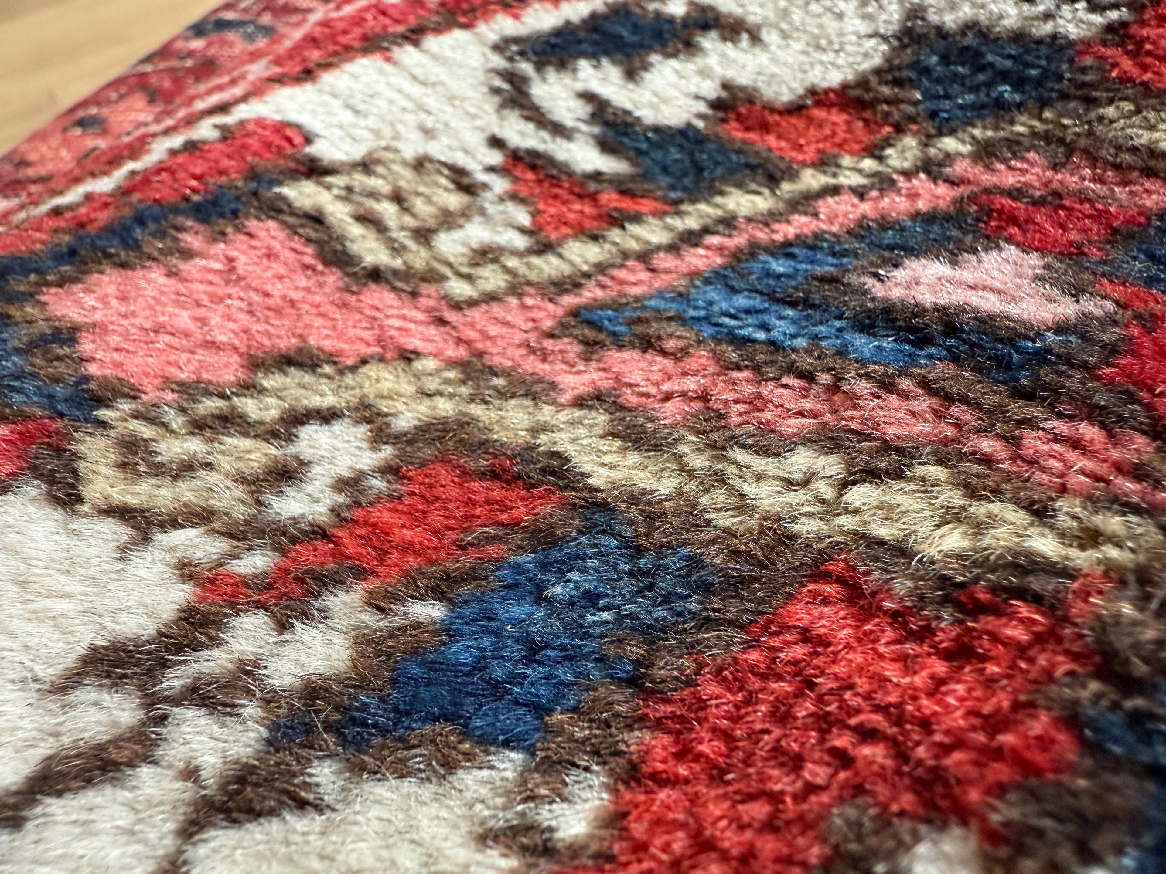 Vintage handgeknoopt Oosters tapijt met medaillon – ca. 318 × 226 cm