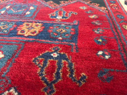 Antiek tribaal handgeknoopt tapijt – 217 × 140 cm