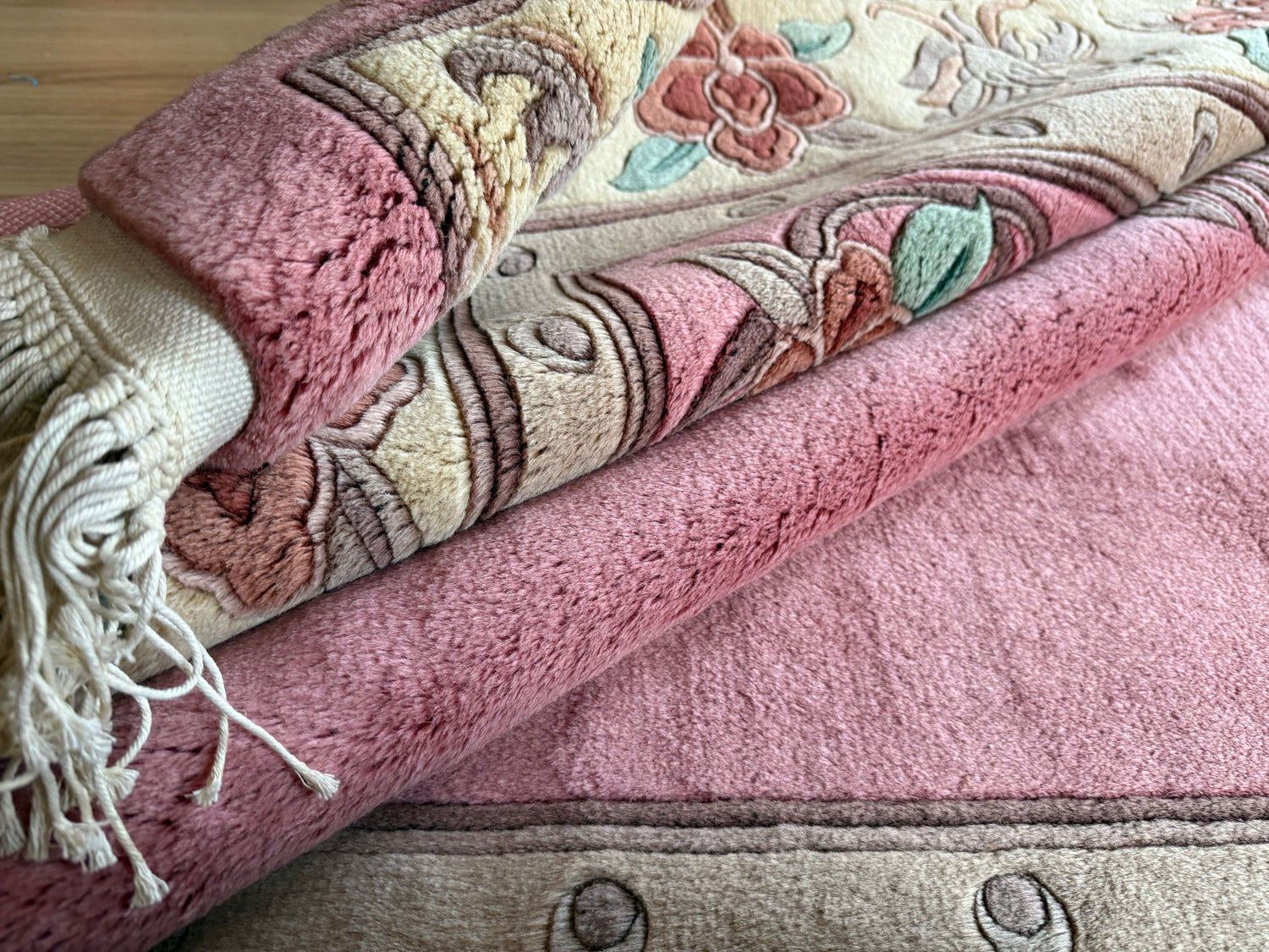 Vintage Art Deco tapijt in warm roze – 330 × 215 cm