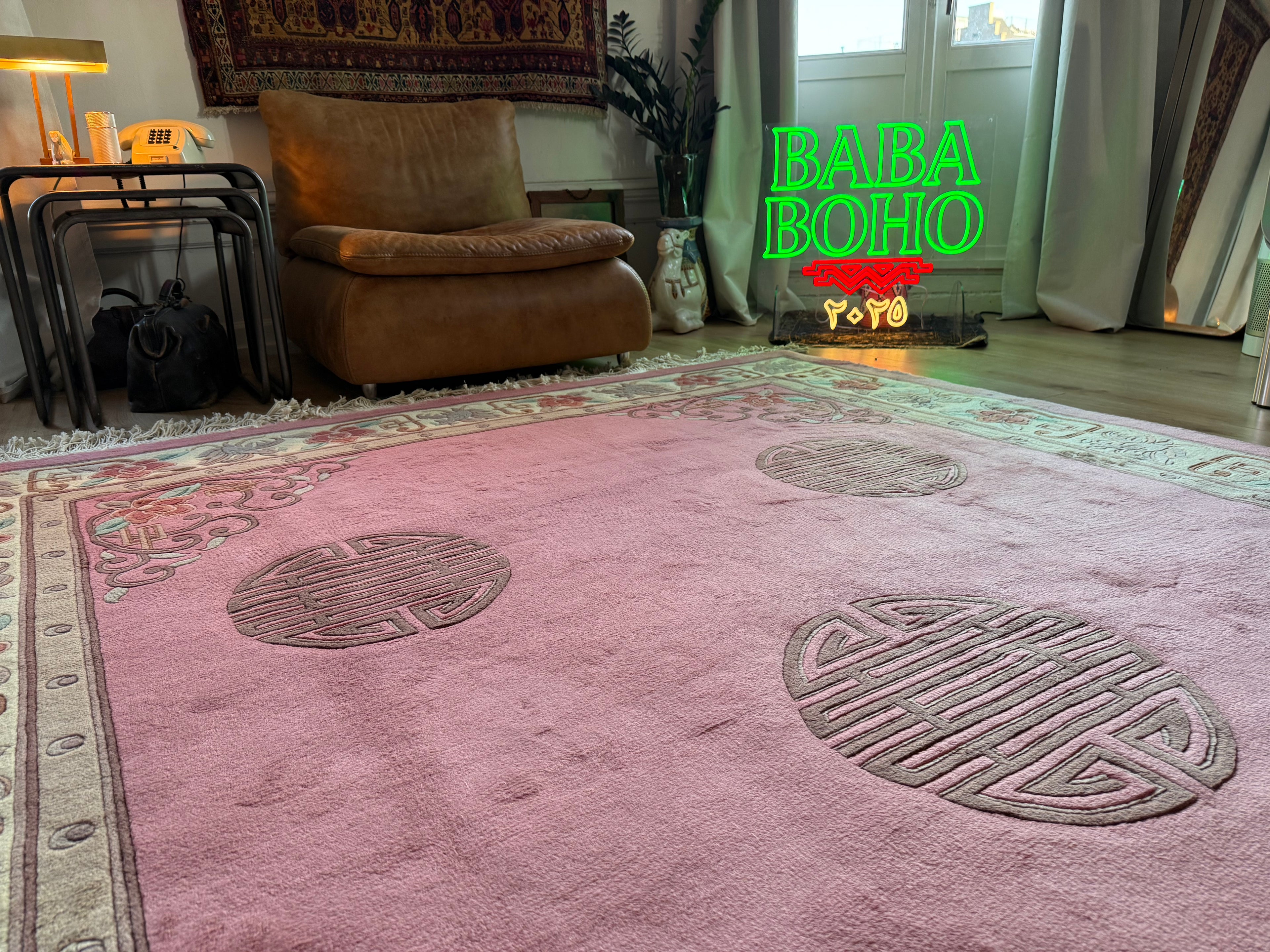 Vintage Art Deco tapijt in warm roze – 330 × 215 cm