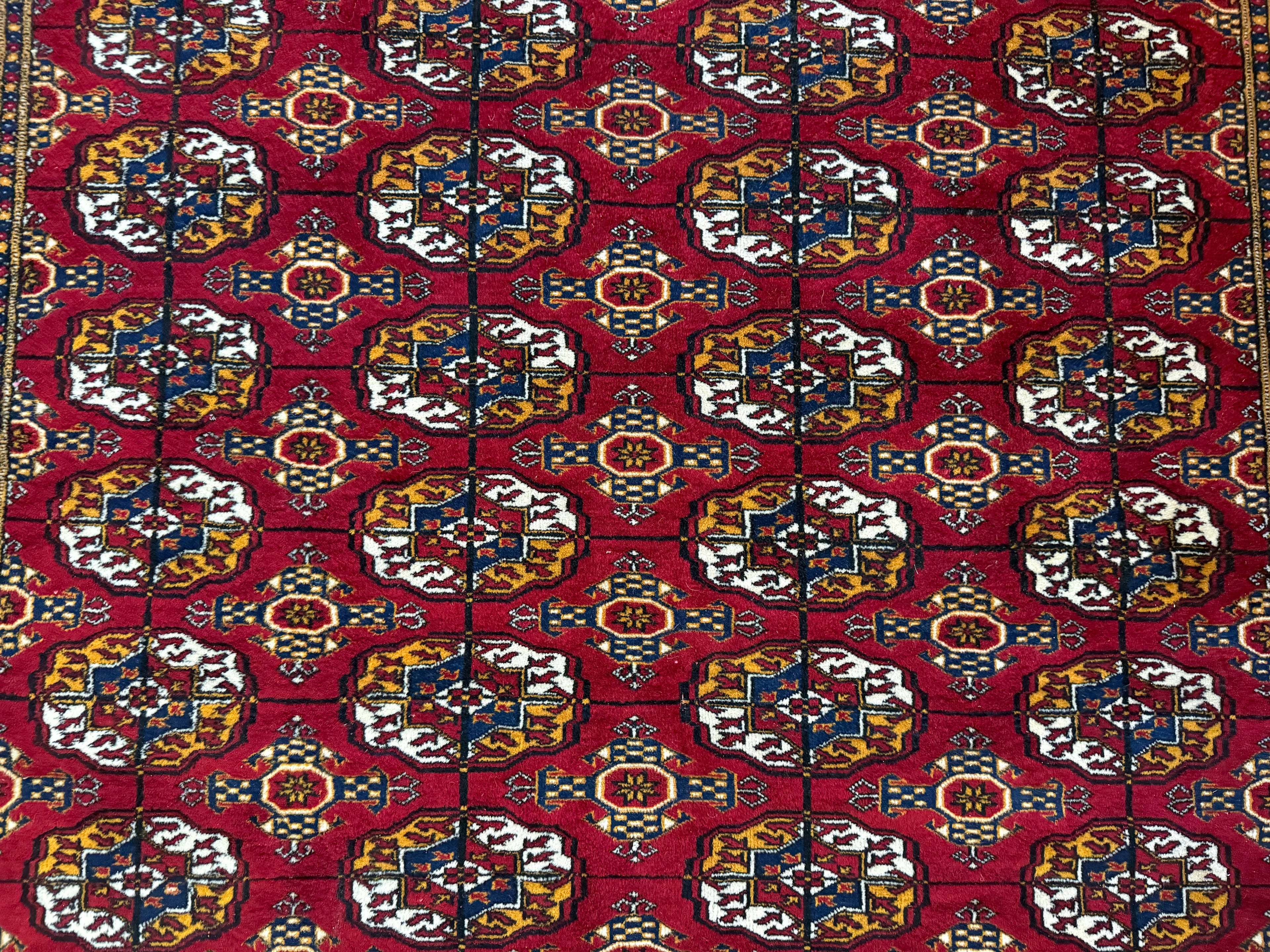 Handgeknoopt Bokhara tapijt – ca. 320 × 223 cm