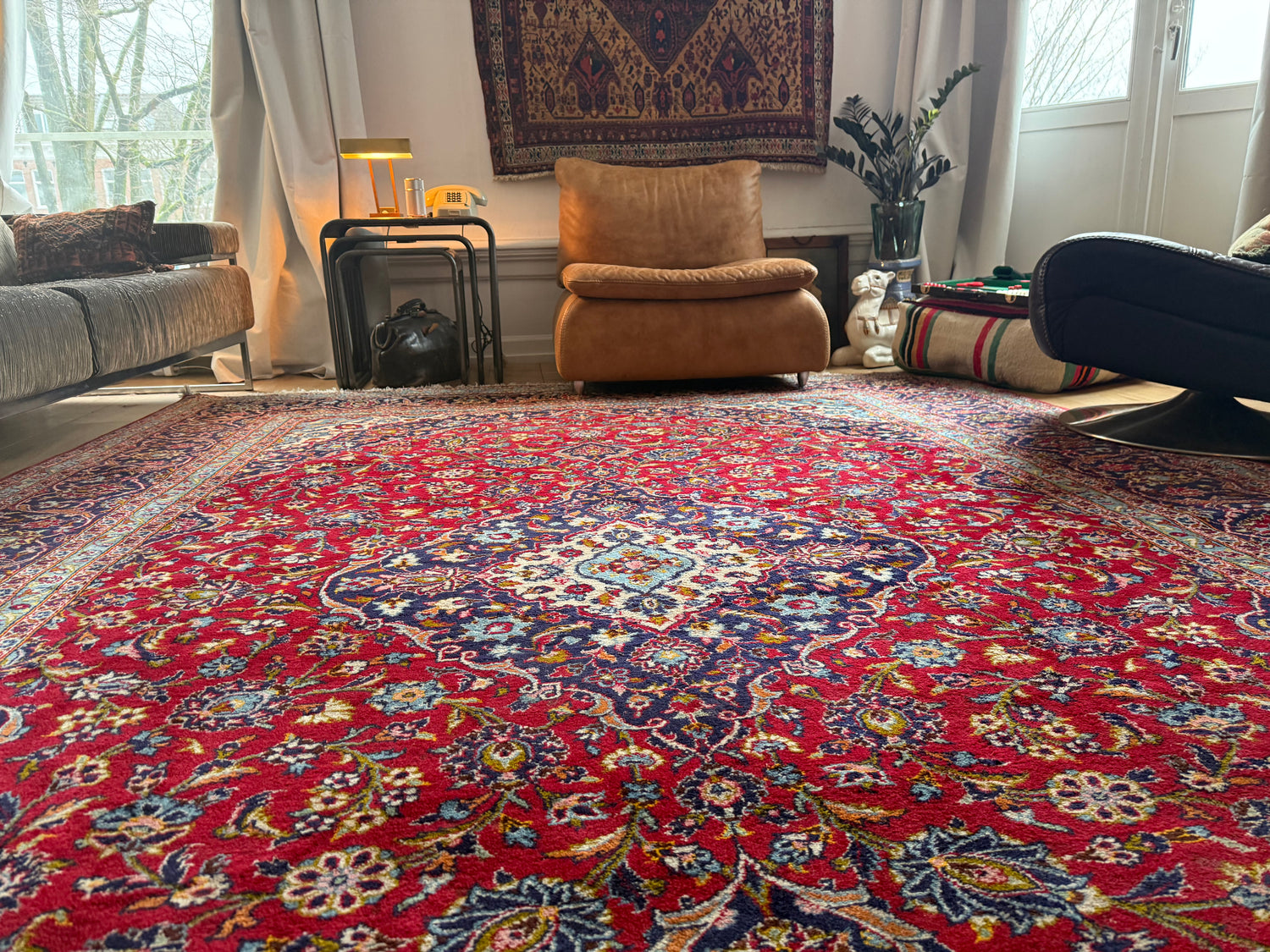 Monumentaal handgeknoopt vintage tapijt – 365 × 249 cm