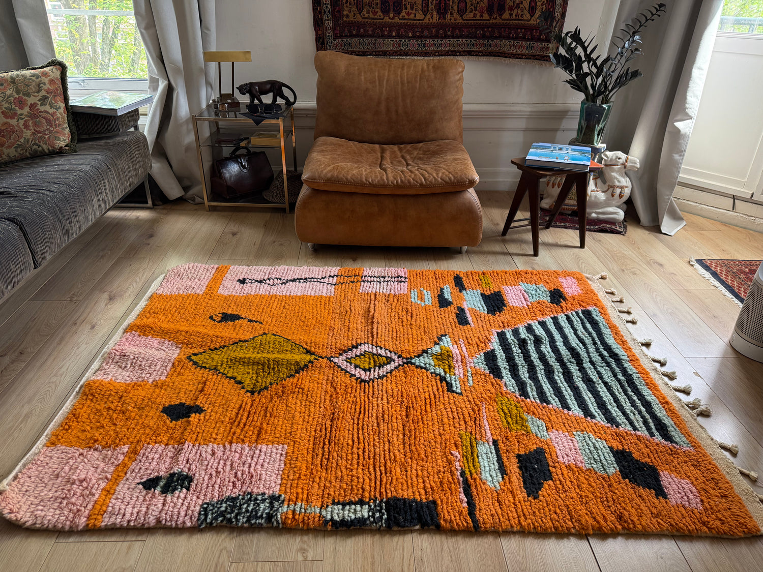 Modern Moroccan rug – abstract orange – 184 × 128 cm