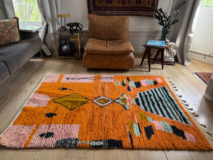 Modern Moroccan rug – abstract orange – 184 × 128 cm