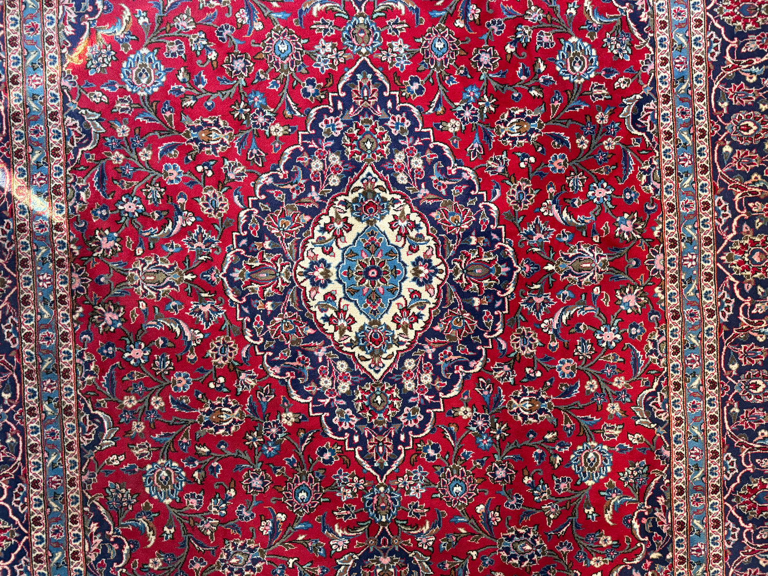 Groot handgeknoopt vintage tapijt – 352 × 247 cm