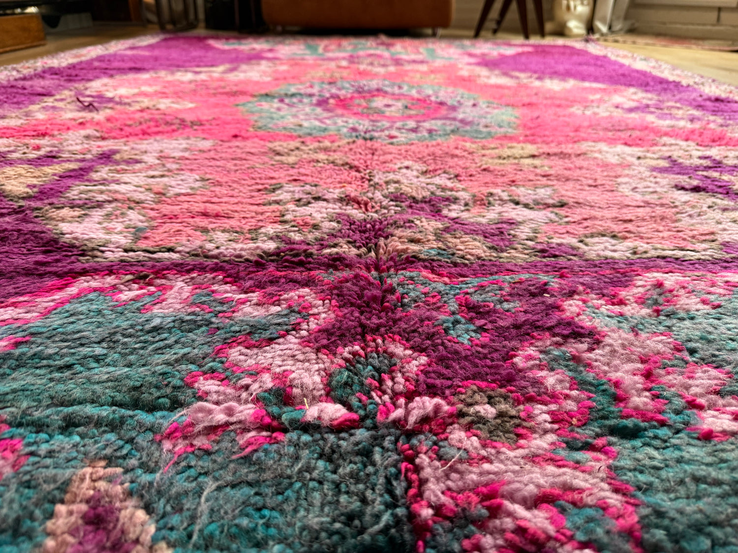 Vintage Atlas Rug – Magenta &amp; Turquoise Statement Piece (315 × 200 cm)