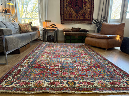 Hand-knotted Garden Design Rug – 258 × 157 cm