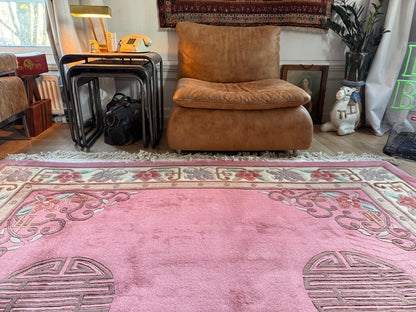 Vintage Art Deco tapijt in warm roze – 330 × 215 cm