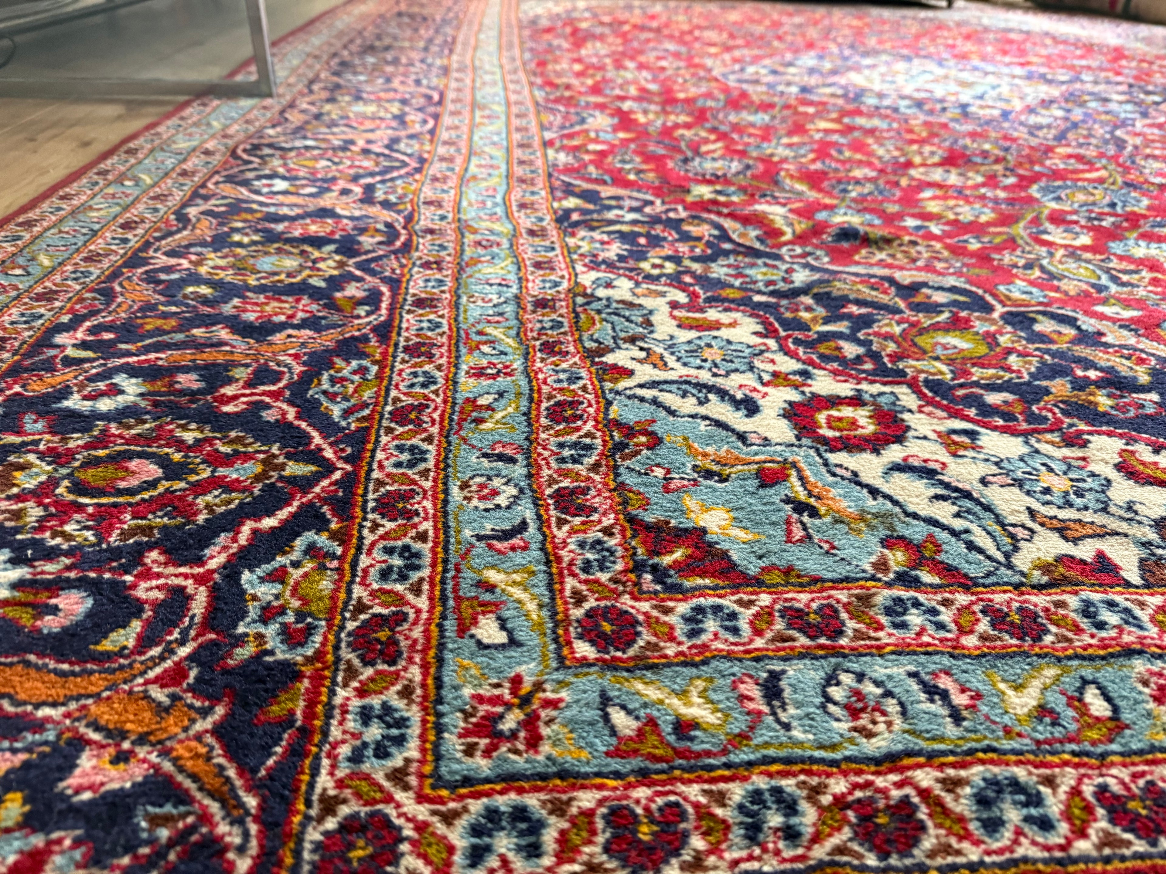 Monumentaal handgeknoopt vintage tapijt – 365 × 249 cm