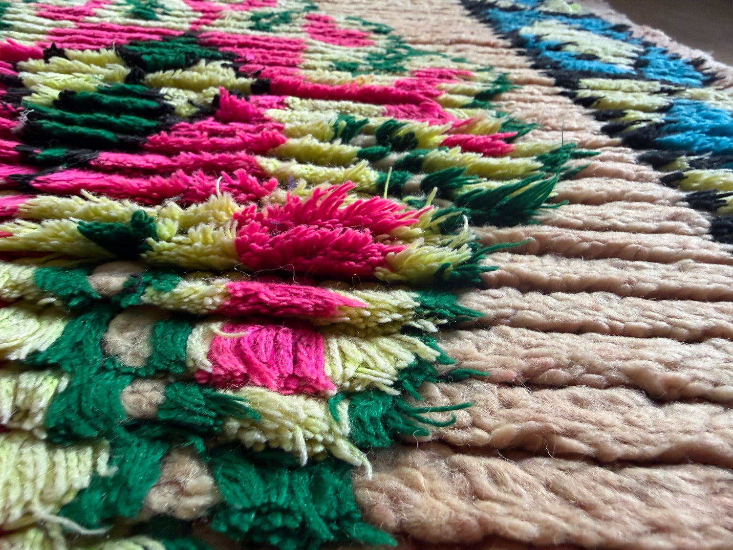 Vintage Moroccan Runner in Pink and Turquoise – 280 × 78 cm