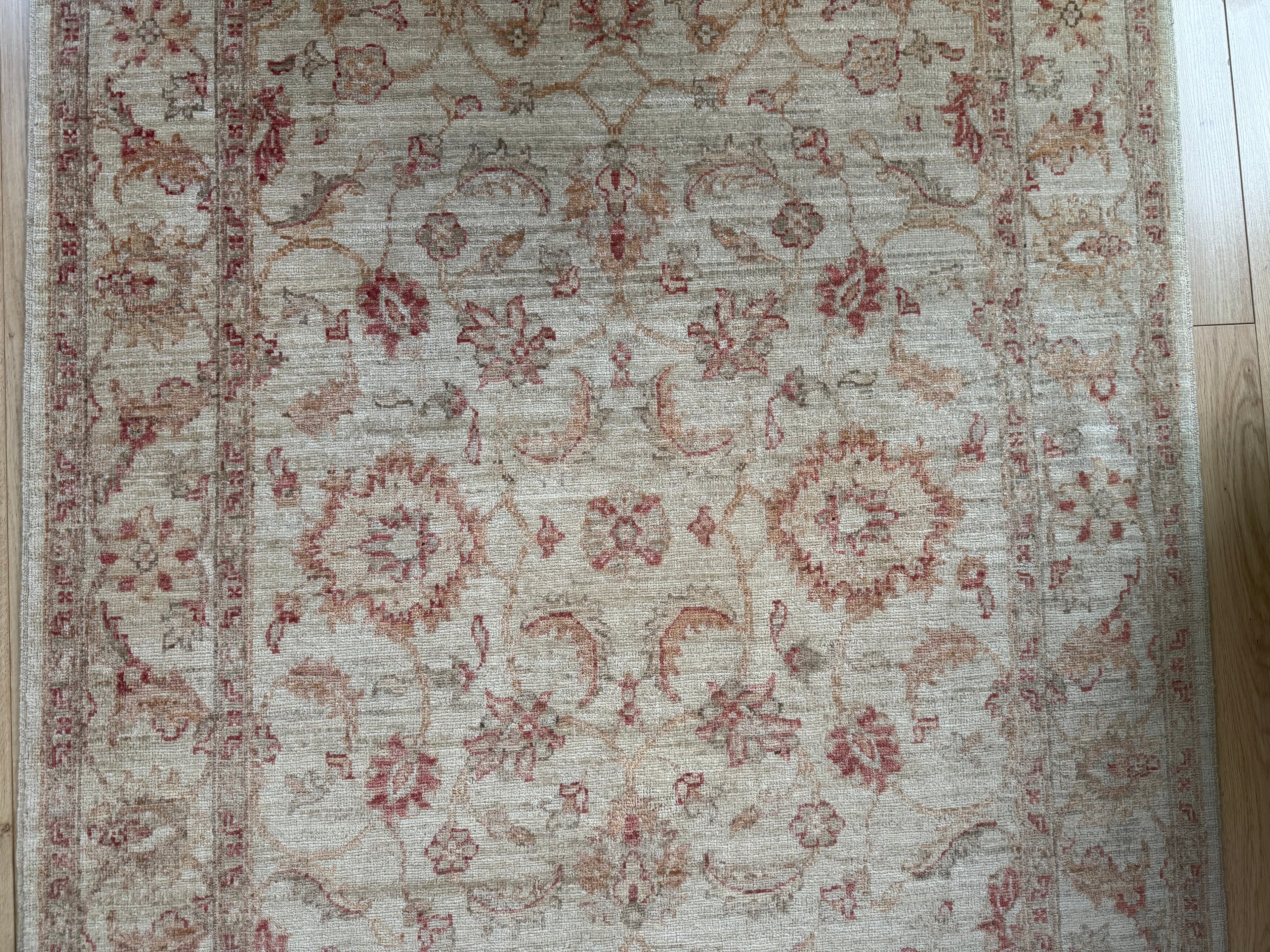 Handgeknoopt vintage tapijt – zand &amp; oudroze | Ziegler-stijl, 188 × 127 cm