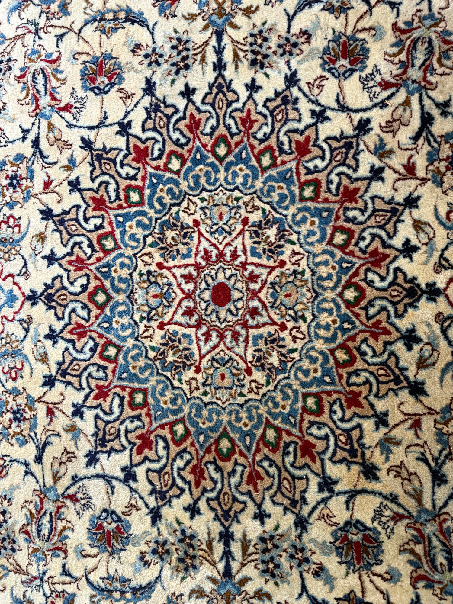 Handgeknoopt vintage Nain stijl tapijt – ca. 355 × 248 cm