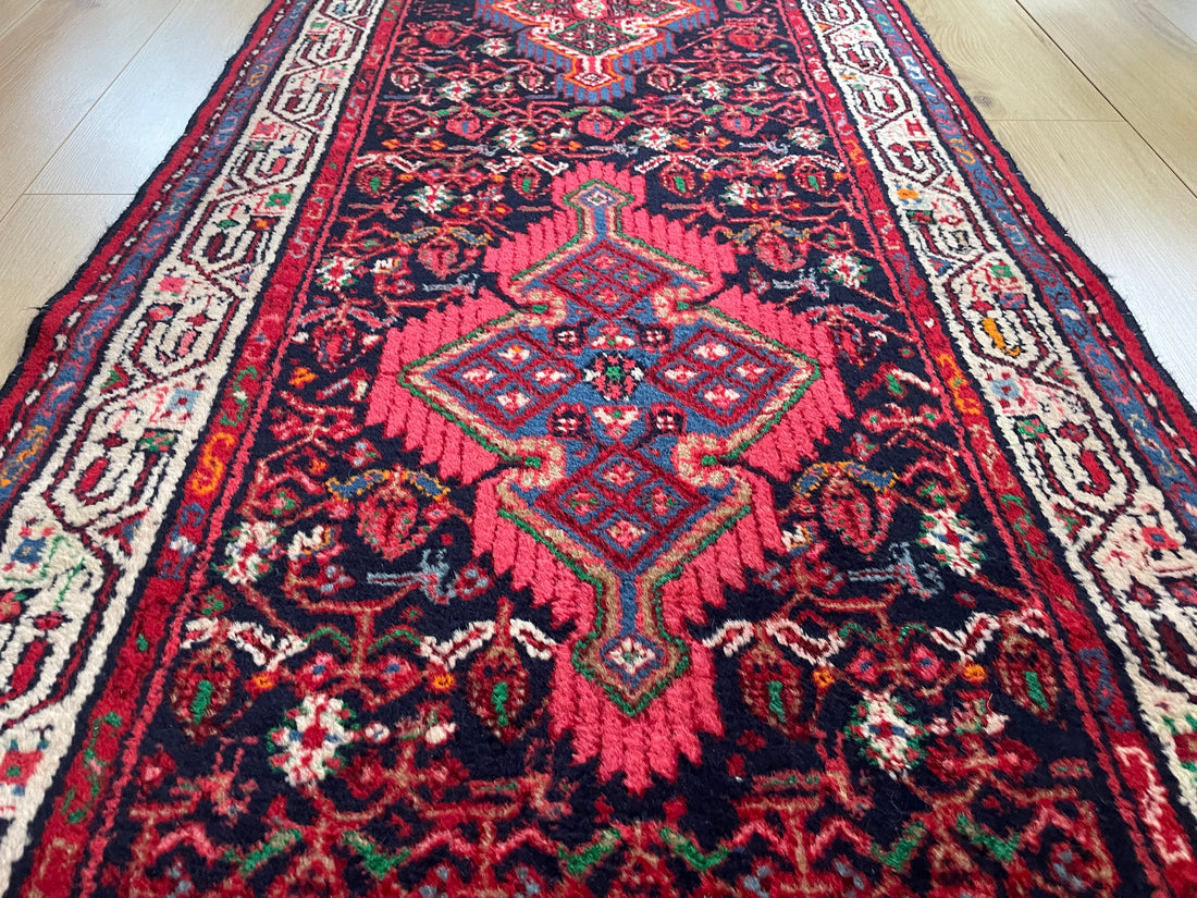 Handgeknoopte vintage Oosterse loper – ca. 305 × 88 cm