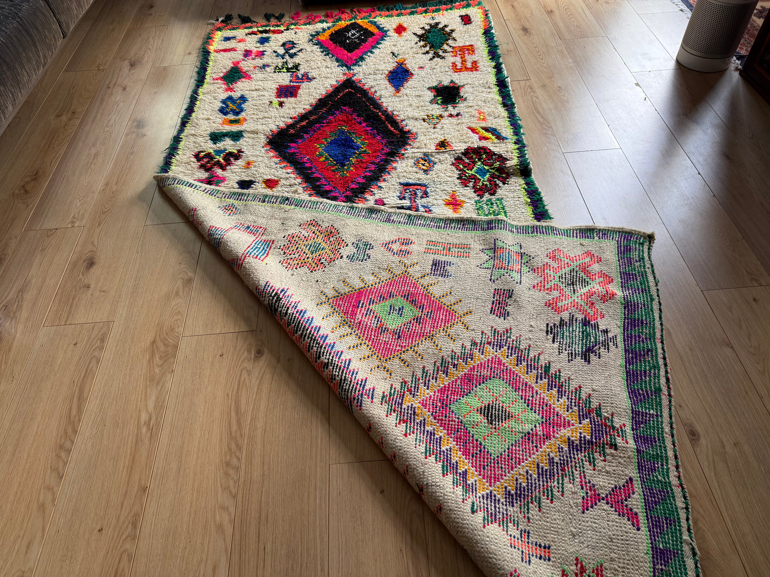 Tapis marocain vintage Azilal – 290 × 126 cm