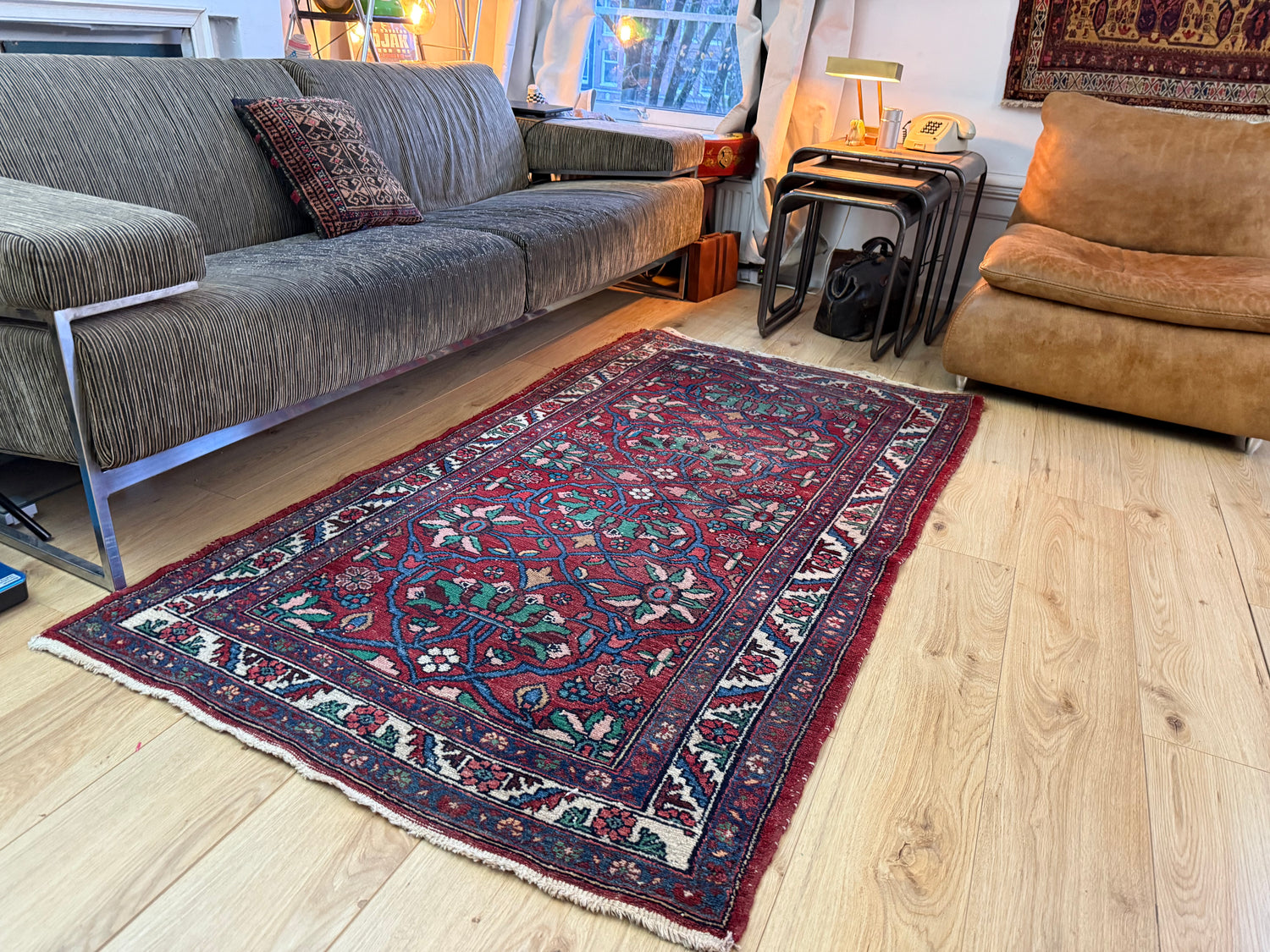 Sleets Vintage handgeknoopt oosters tapijt – 193 × 104 cm