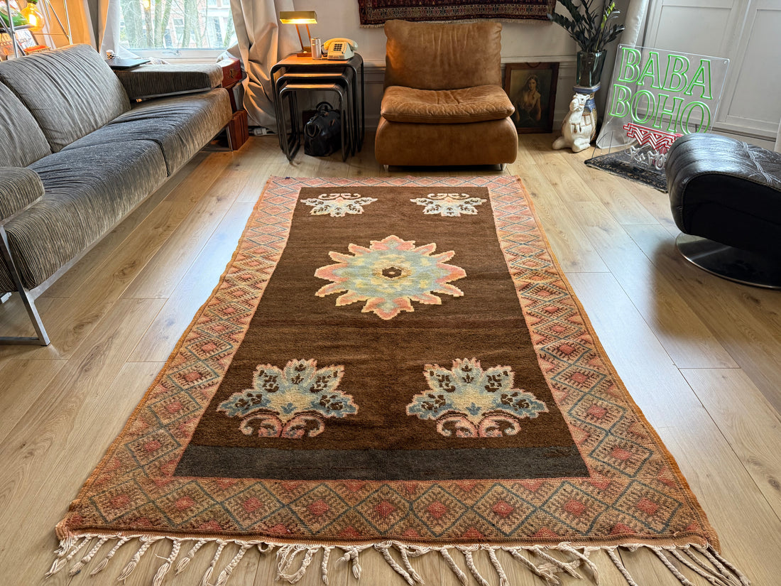 Vintage Marokkaans tapijt – 255 × 141 cm – ca. 1970–1990