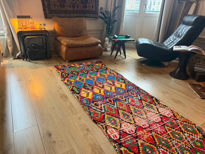 Vintage Marokkaanse loper 326 × 86 cm – kleurrijk &amp; grafisch