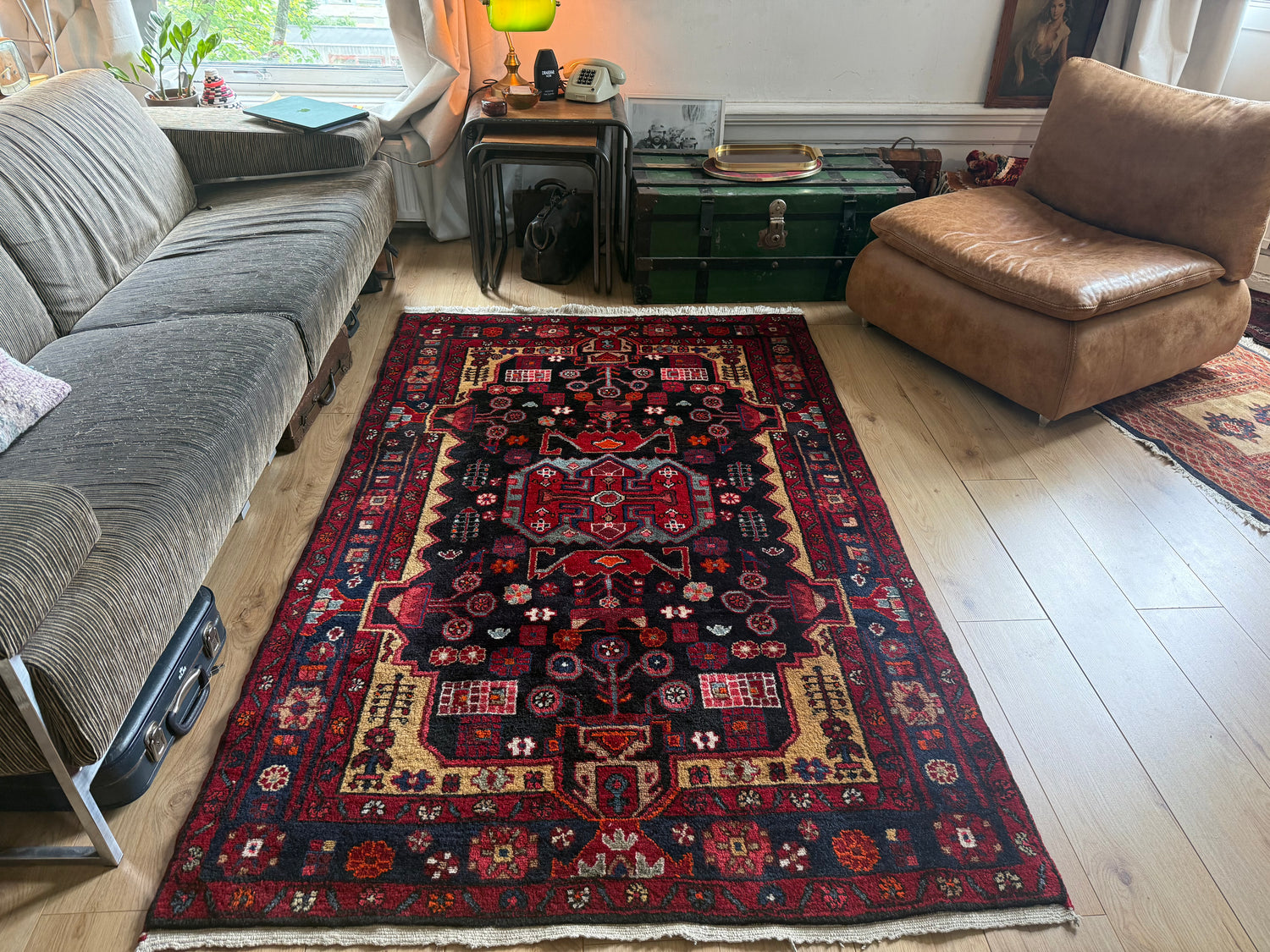 Handgeknoopt vintage tapijt – ca. 209 × 133 cm