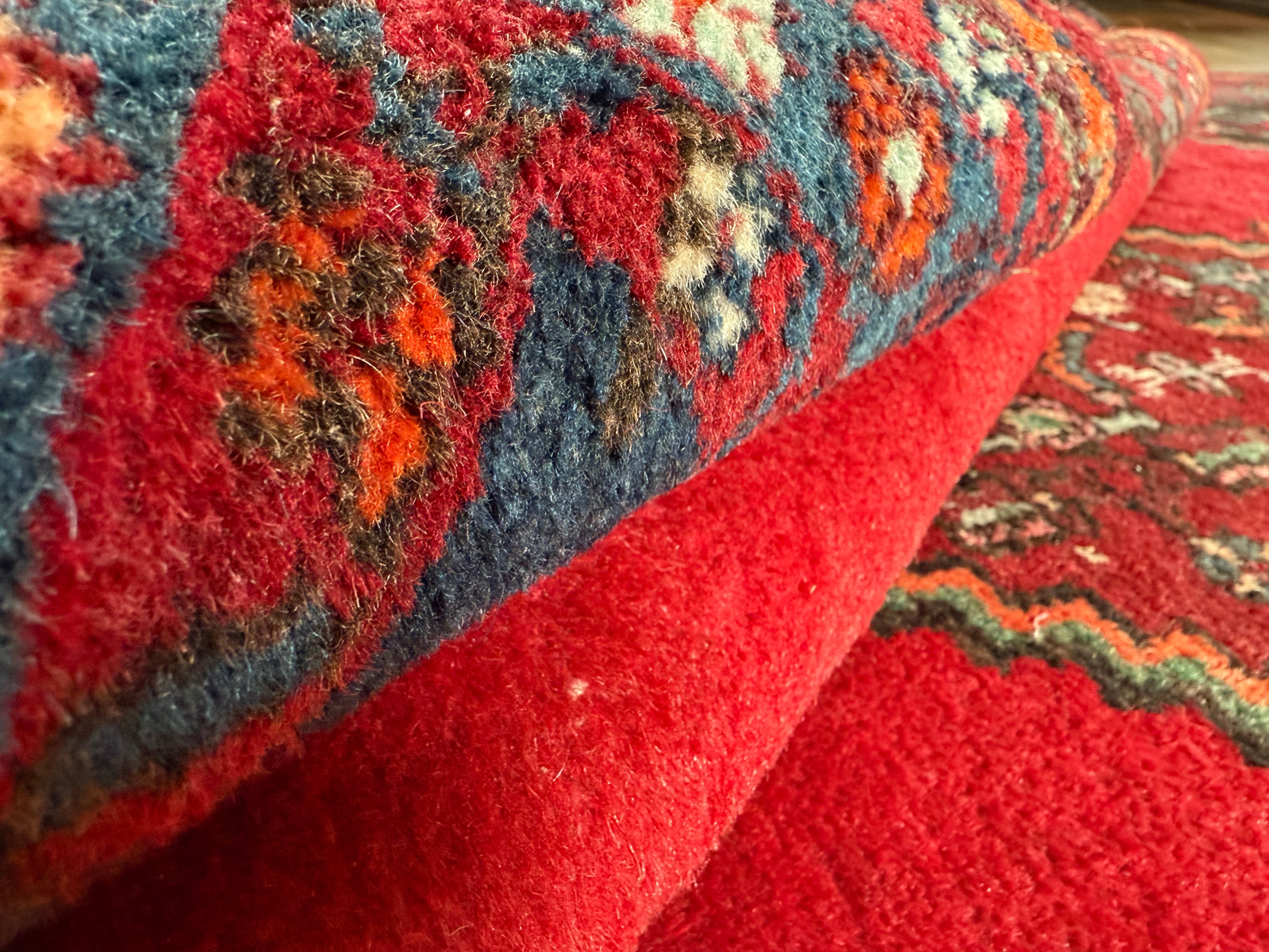 Vintage handgeknoopt wollen tapijt – 197 × 108 cm