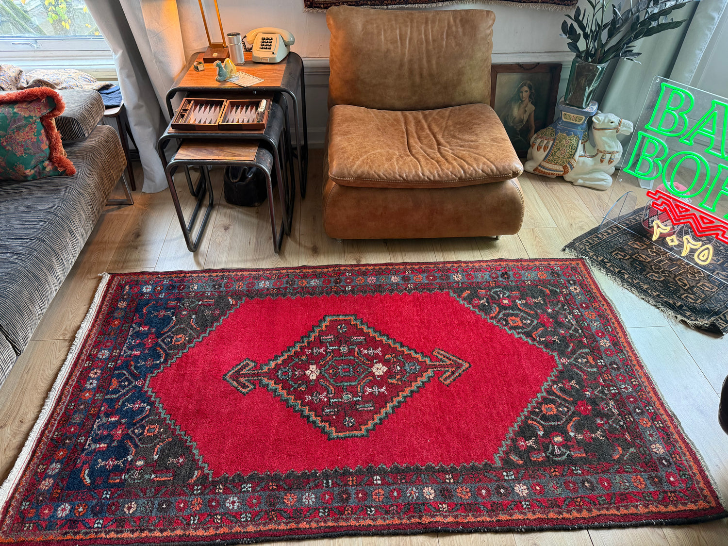 Vintage handgeknoopt wollen tapijt – 197 × 108 cm