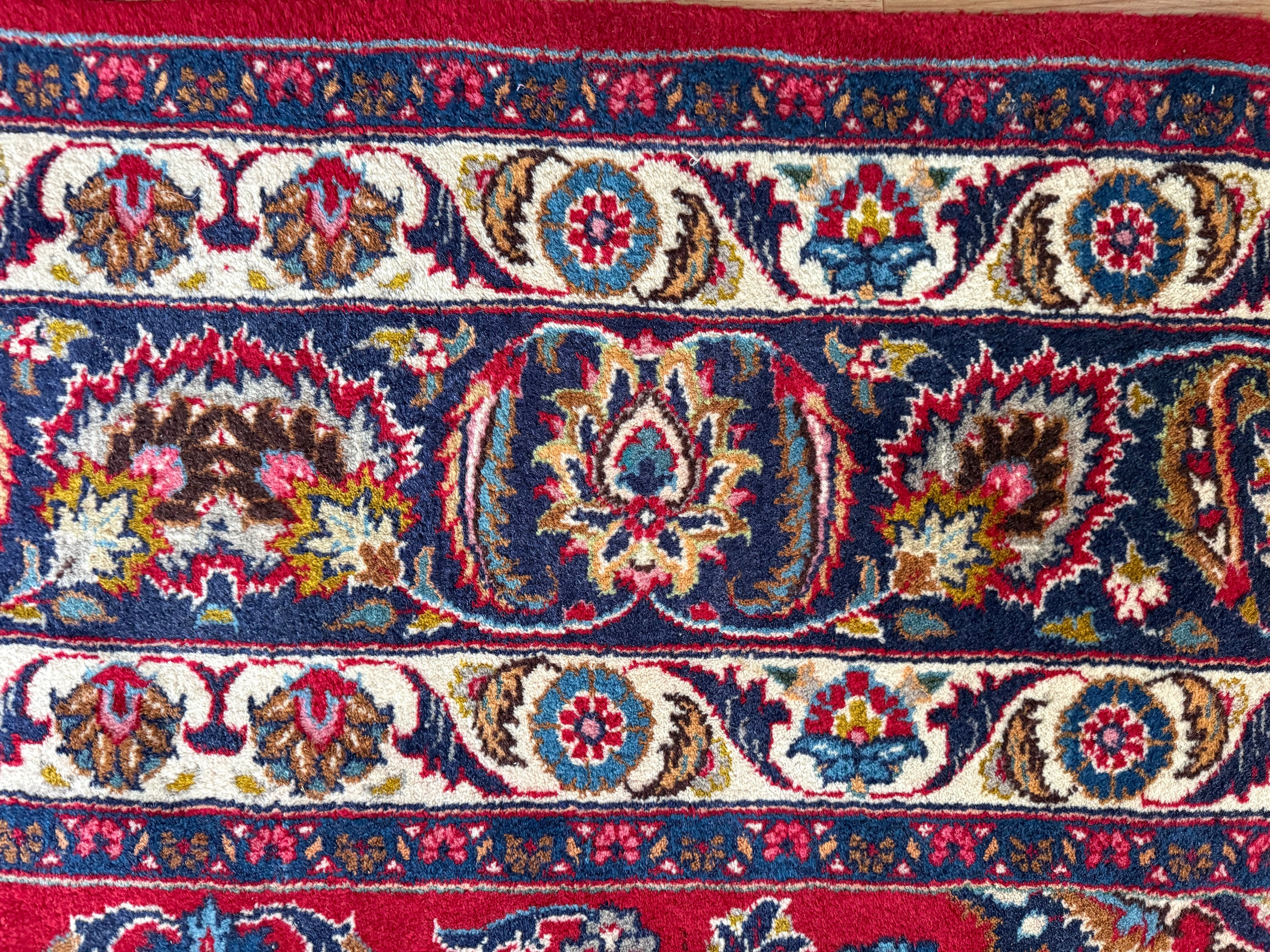 Großer Vintage-Perser-Medaillonteppich – 300 × 290 cm