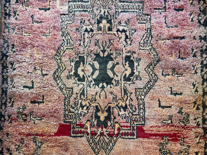 Vintage Moroccan Berber Rug in Salmon Pink Wool – 275 × 210 cm