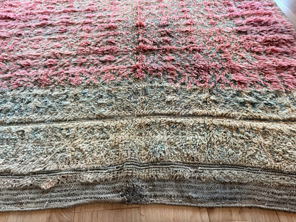 Vintage Marokkaans Berbertapijt – poederroze &amp; salie 290 × 180 cm