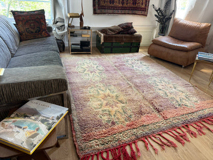 Vintage high-pile wool rug in soft pastel tones – 222 × 184 cm