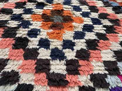 Handgeknoopt vintage tapijt – Boucherouite-stijl – ca. 91 × 253 cm.