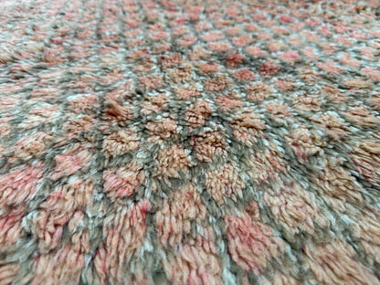Zacht vintage Berber tapijt in perziktinten – 320 × 195 cm