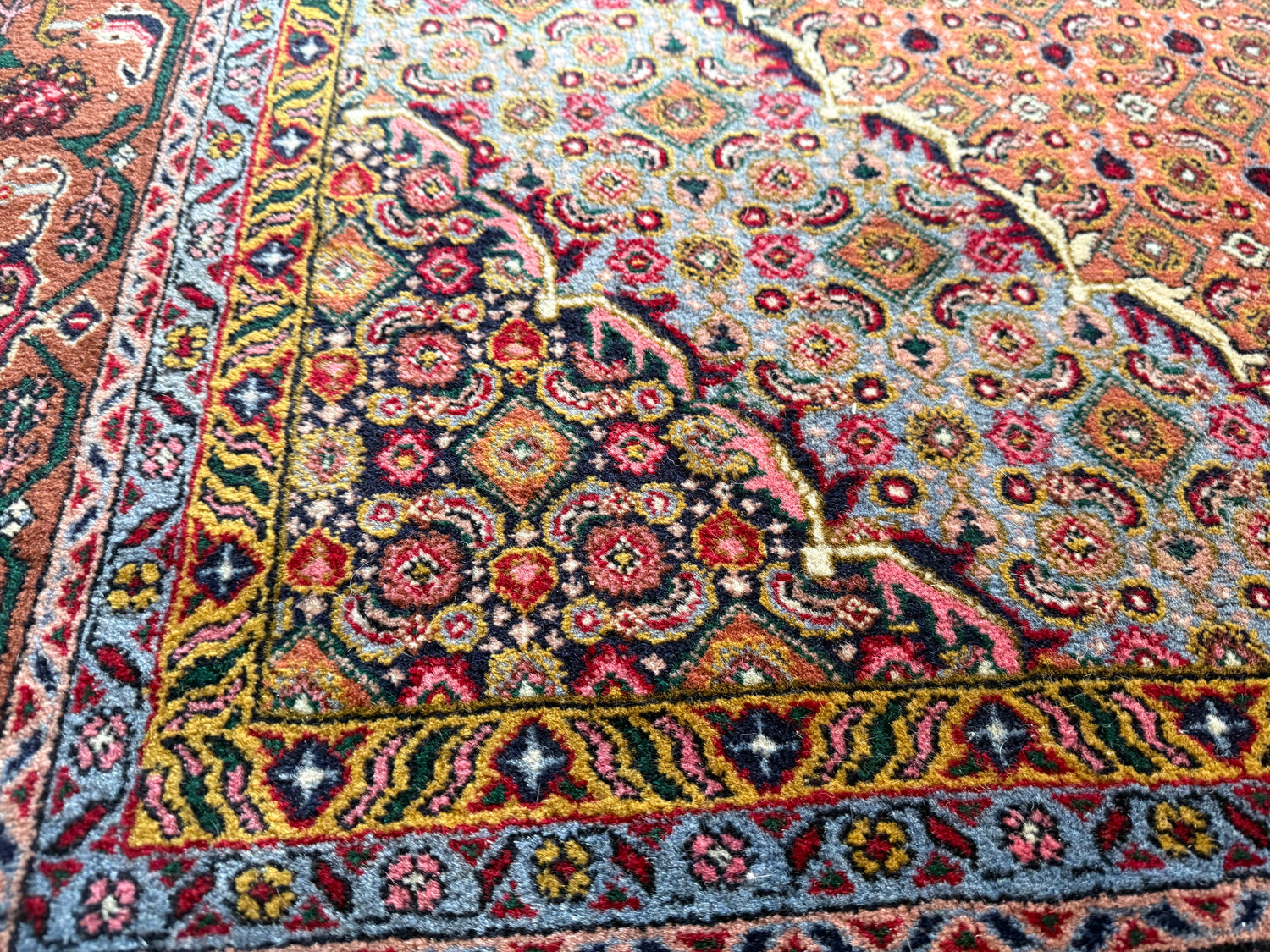 Tapete vintage nó à mão – estilo Bidjar – 310 × 200 cm – padrão Mahi