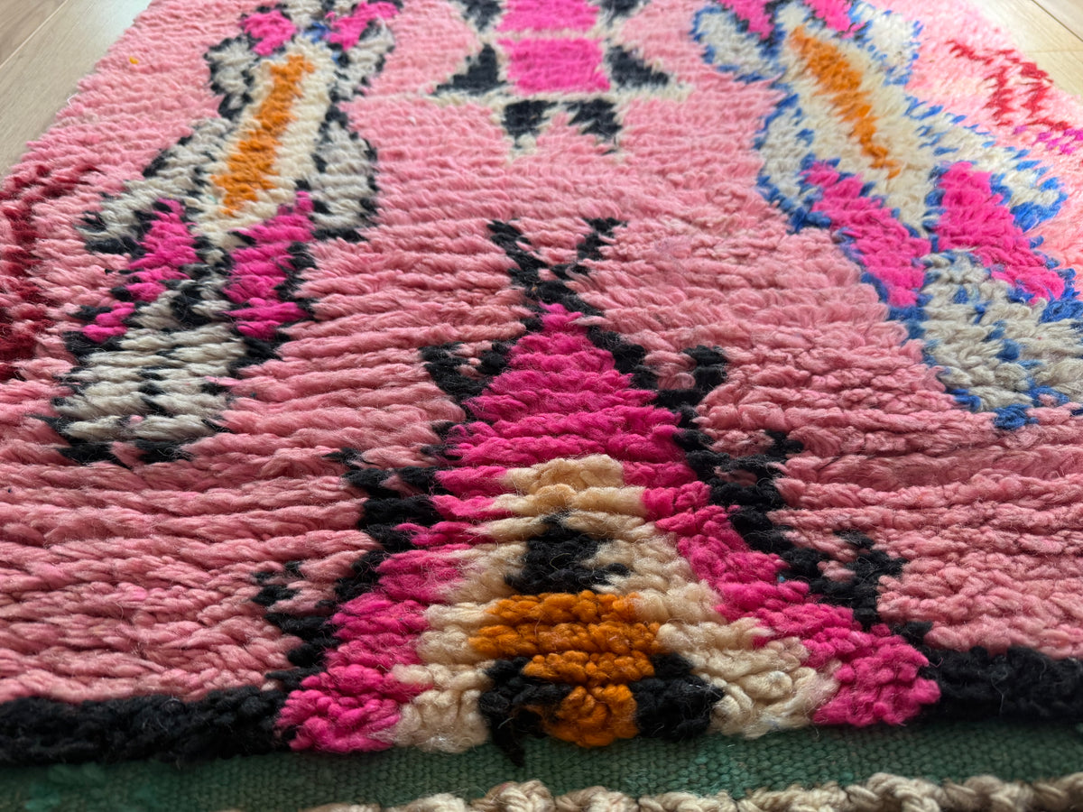 Passadeira Boujaad marroquina vintage – 418 × 79 cm