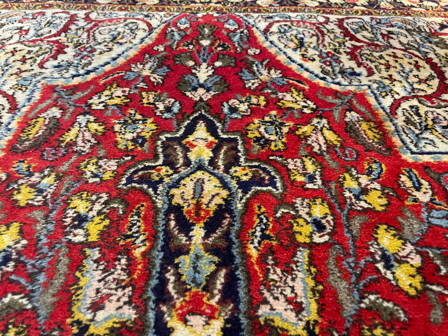Handgeknoopt Oosters tapijt – ca. 256 × 139 cm