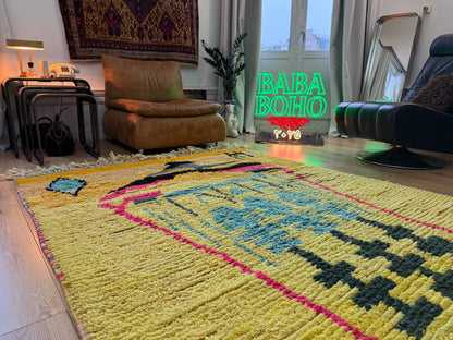 Expressief Marokkaans Berber tapijt met symbolisch design – ca. 287 × 168 cm