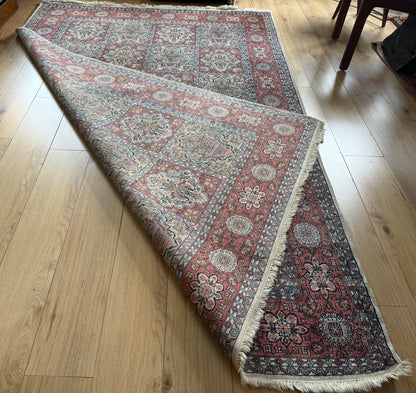 Hand-knotted Kashmir carpet – Garden design – 283 × 185 cm
