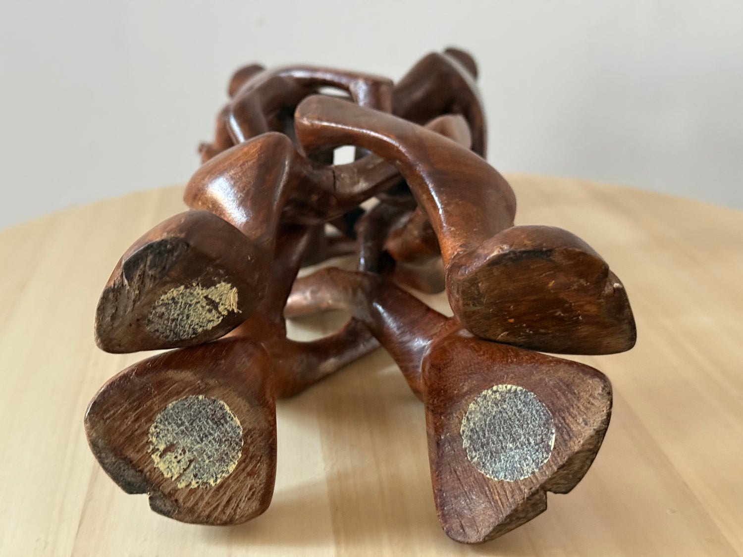 Unity Sculpture – Four Interwoven Camels