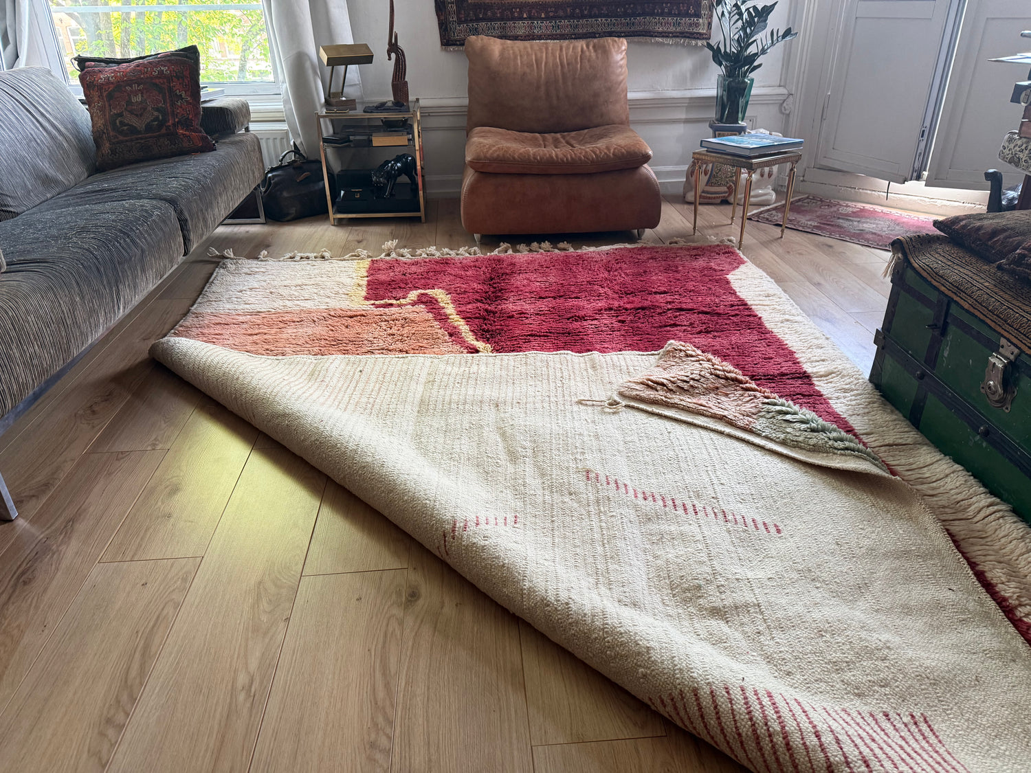 Vintage hand-knotted Moroccan rug – 291 × 203 cm